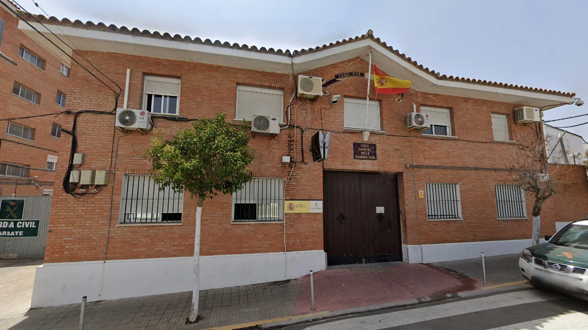 Imagen de archivo del cuartel de la Guardia Civil de Barbate.