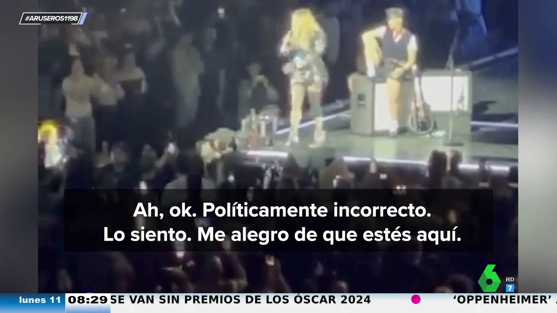 El mal rato de Madonna al recriminar a una persona en silla de ruedas que no baile en su concierto: "Ah, ok"