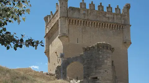 Castillo de Belmonte de Campos. Palencia Castillo de Belmonte de Campos. Palencia