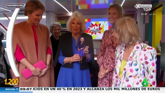 La reina Camila ya tiene su propia Barbie: "Me ha quitado 50 años de encima" La reina Camila ya tiene su propia Barbie: "Me ha quitado 50 años de encima"