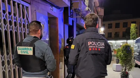 Operativo de la Guardia Civil y Mossos en Tarragona Operativo de la Guardia Civil y Mossos en Tarragona