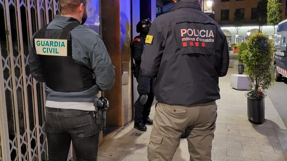 Operativo de la Guardia Civil y Mossos en Tarragona Operativo de la Guardia Civil y Mossos en Tarragona