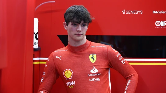 Oliver Bearman en su debut en F1 con Ferrari Oliver Bearman en su debut en F1 con Ferrari