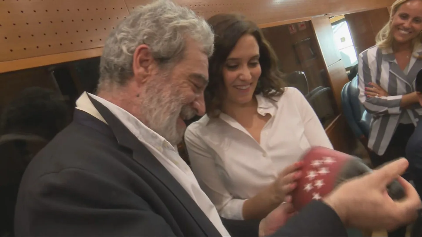 El jefe de gabinete de Ayuso, Miguel Ángel Rodríguez, con la presidenta de la Comunidad de Madrid El jefe de gabinete de Ayuso, Miguel Ángel Rodríguez, con la presidenta de la Comunidad de Madrid