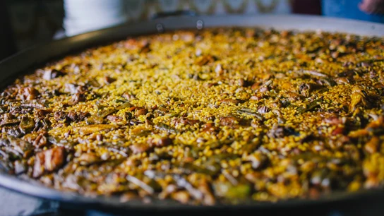 Imagen de archivo de una paella valenciana Imagen de archivo de una paella valenciana