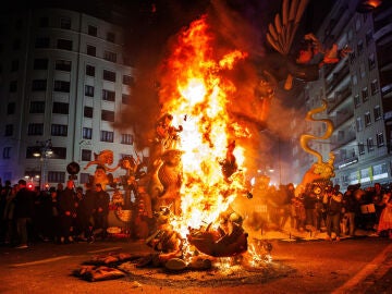 Crem&agrave; de las Fallas de Valencia 2024