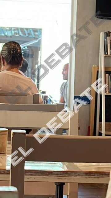 Luis Rubiales, en una cafetería cercana al aeropuerto de Punta Cana