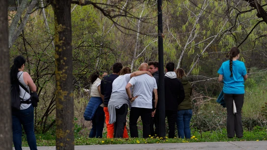 Encuentran un cadáver en el Ebro en la zona donde buscan a Javier Márquez, desaparecido en Logroño Encuentran un cadáver en el Ebro en la zona donde buscan a Javier Márquez, desaparecido en Logroño