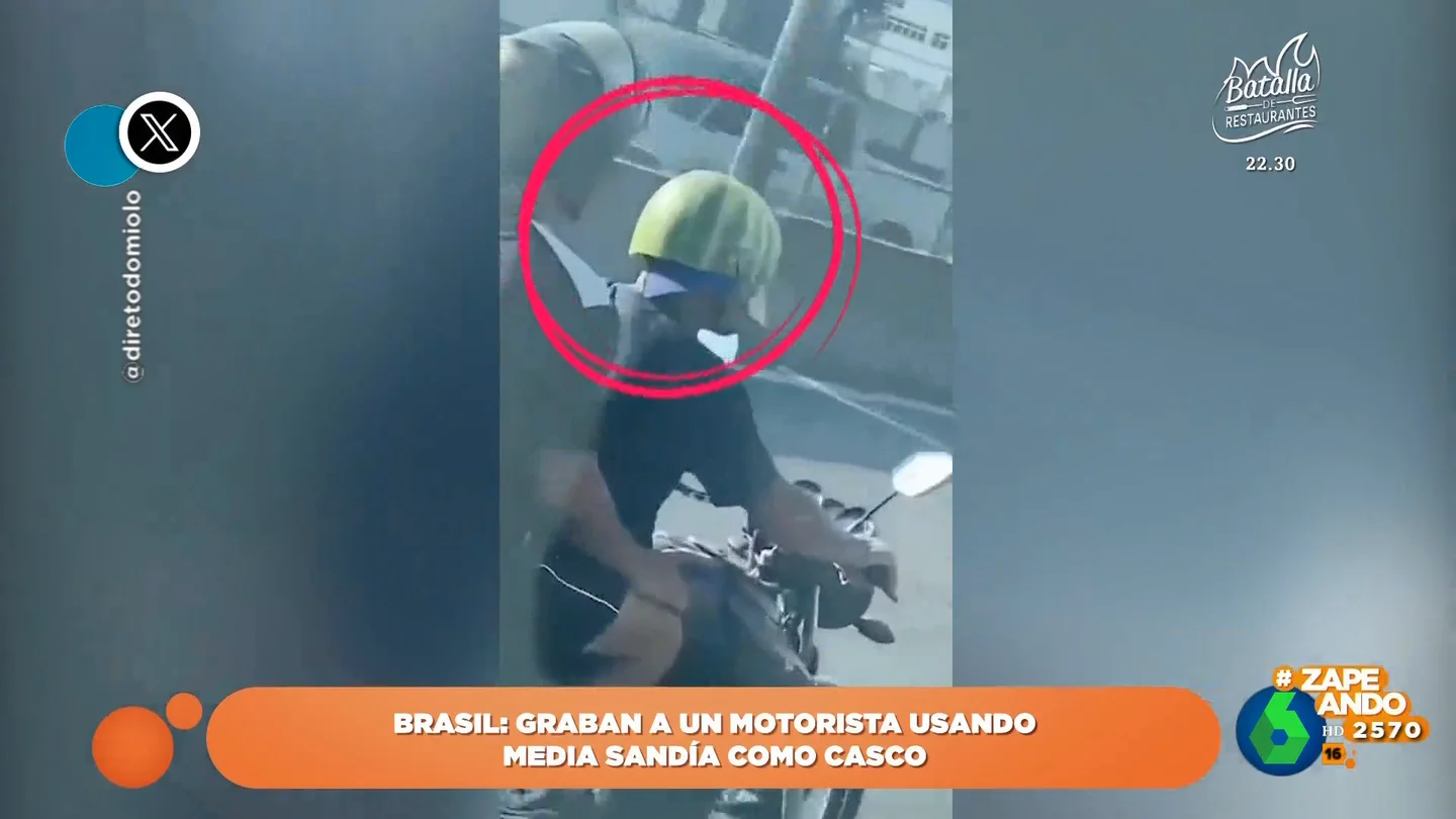 El peculiar accesorio de 'protección' que lleva un motorista brasileño a modo de casco El peculiar accesorio de 'protección' que lleva un motorista brasileño a modo de casco