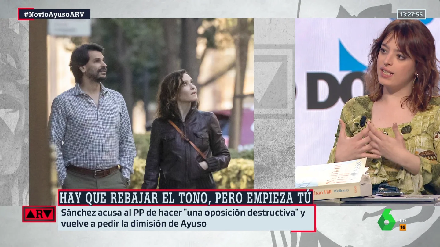 Elizabeth Duval califica de "estrategia" el revuelo generado alrededor de Ayuso: "Le estamos haciendo el juego" Elizabeth Duval califica de "estrategia" el revuelo generado alrededor de Ayuso: "Le estamos haciendo el juego"