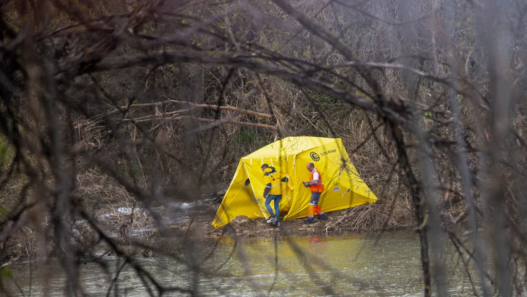 Efectivos de emergencias han rescatado este miércoles un cuerpo sin vida del río Ebro en Logroño 