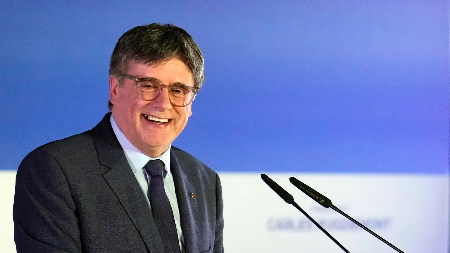 El expresidente de la Generalitat Carles Puigdemont durante la conferencia en Elna (Francia) El expresidente de la Generalitat Carles Puigdemont durante la conferencia en Elna (Francia)
