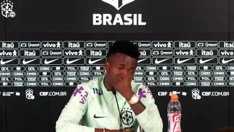 Vinicius rompe a llorar en sala de prensa: "Cada vez tengo menos voluntad de jugar"
