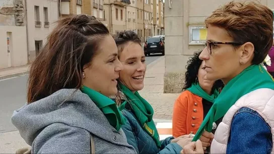 Dimite la alcaldesa de Sartaguda, en Navarra, por no pagar la luz desde junio Dimite la alcaldesa de Sartaguda, en Navarra, por no pagar la luz desde junio