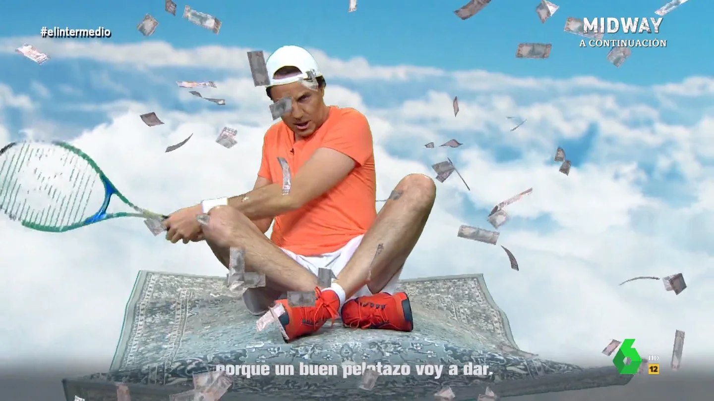 'Rafa Nadal' y su 'temazo' tras fichar por Arabia Saudí "No verás ningún gay, y tendrás diez esposas", entonaba 'Rafa Nadal', imitación de Raúl Pérez mediante, en esta canción que recupera El Intermedio y donde 'versionaba' el clásico 'Aladdín' para analizar su polémico fichaje por Arabia Saudí.