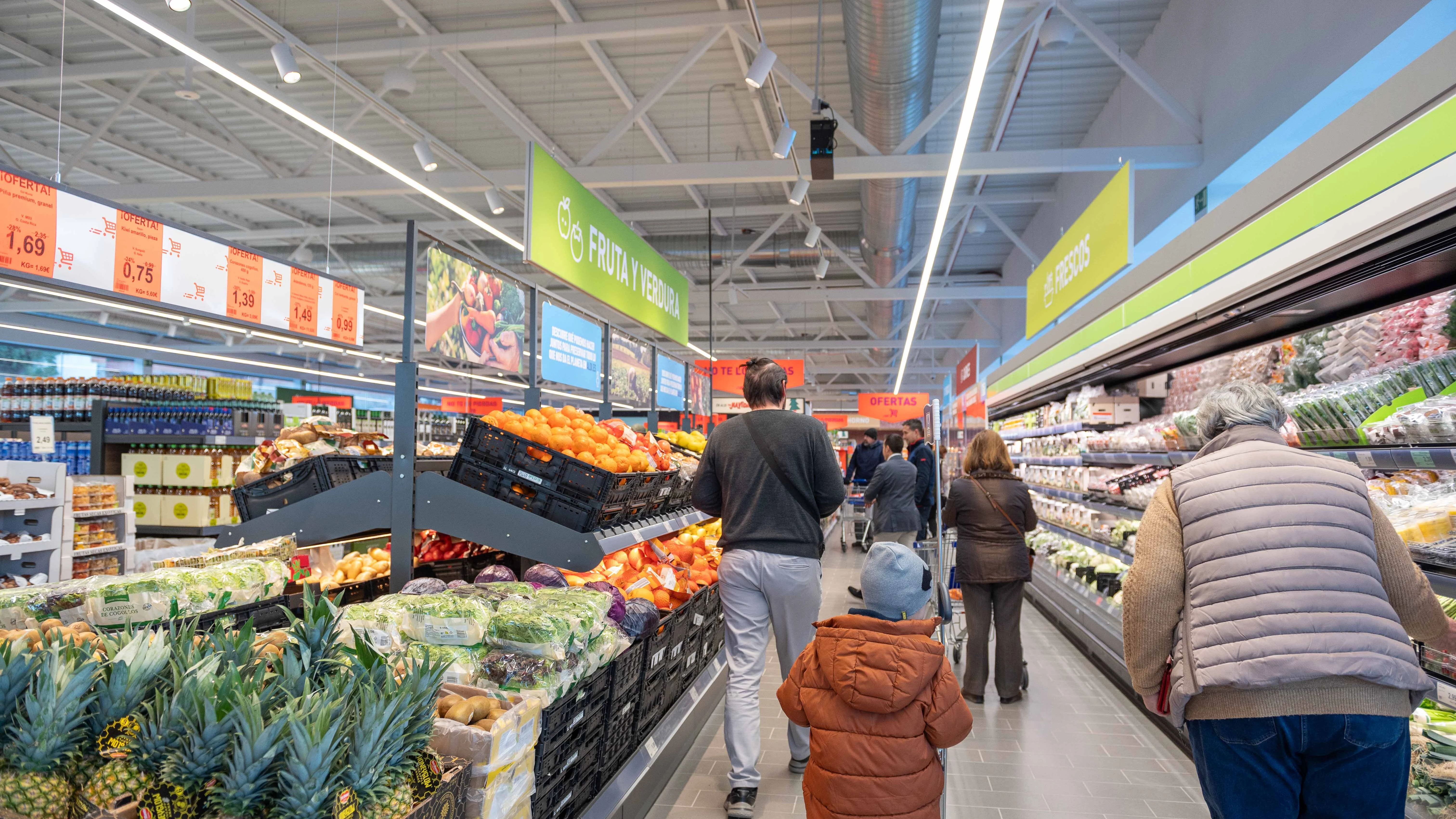 Qué supermercados abren en Semana Santa