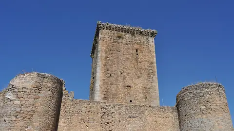 Torre del castillo de Miranda del Castañar Torre del castillo de Miranda del Castañar