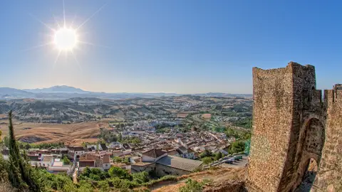 Vista desde el Castillo de Jimena de la Frontera. Cádiz Vista desde el Castillo de Jimena de la Frontera. Cádiz