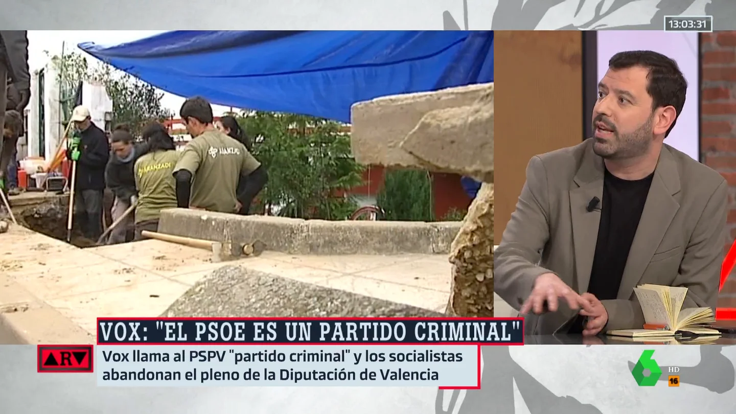 Valdivia, sobre la 'ley de la concordia': "Los que quieren borrar la historia es porque no quieren reconocer lo que pasó" Valdivia, sobre la 'ley de la concordia': "Los que quieren borrar la historia es porque no quieren reconocer lo que pasó"