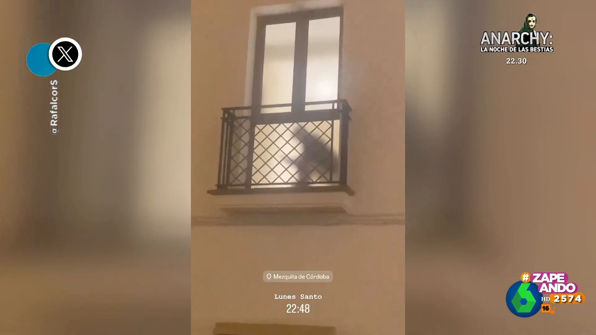 Pillan a un señor en plena "procesión intestinal" en la Semana Santa de Córdoba: "Espero que terminara pronto su 'vía crucis'"