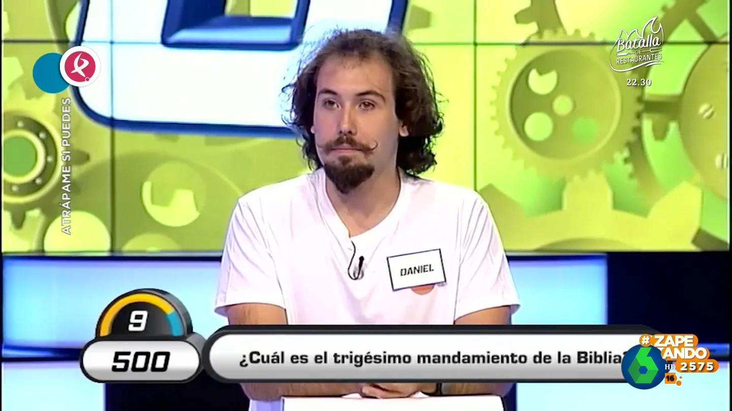 La hilarante respuesta de un chico cuando le preguntan cuál es el trigésimo mandamiento de la Biblia La hilarante respuesta de un chico cuando le preguntan cuál es el trigésimo mandamiento de la Biblia