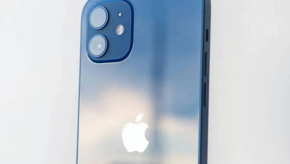 Si tienes un iPhone 12, la actualización de iOS 17.4 trae una sorpresa muy interesante Si tienes un iPhone 12, la actualización de iOS 17.4 trae una sorpresa muy interesante