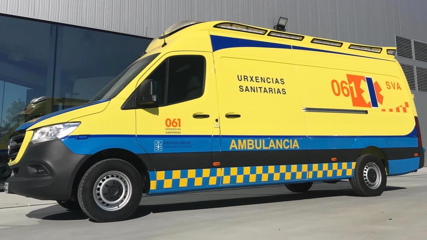 Foto de archivo de una ambulancia en Galicia