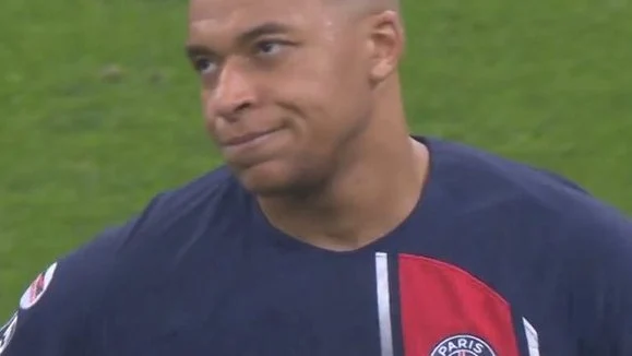 El gesto de Mbappé tras ser sustituido 