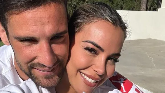 Sergio Rico y Alba Silva anuncian que van a ser padres: "Como el rayito de luz después de la tormenta" Sergio Rico y Alba Silva anuncian que van a ser padres: "Como el rayito de luz después de la tormenta"