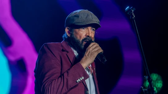 El cantautor dominicano Juan Luis Guerra actúa en la quinta edición del Festival Río Babel. El cantautor dominicano Juan Luis Guerra actúa en la quinta edición del Festival Río Babel.
