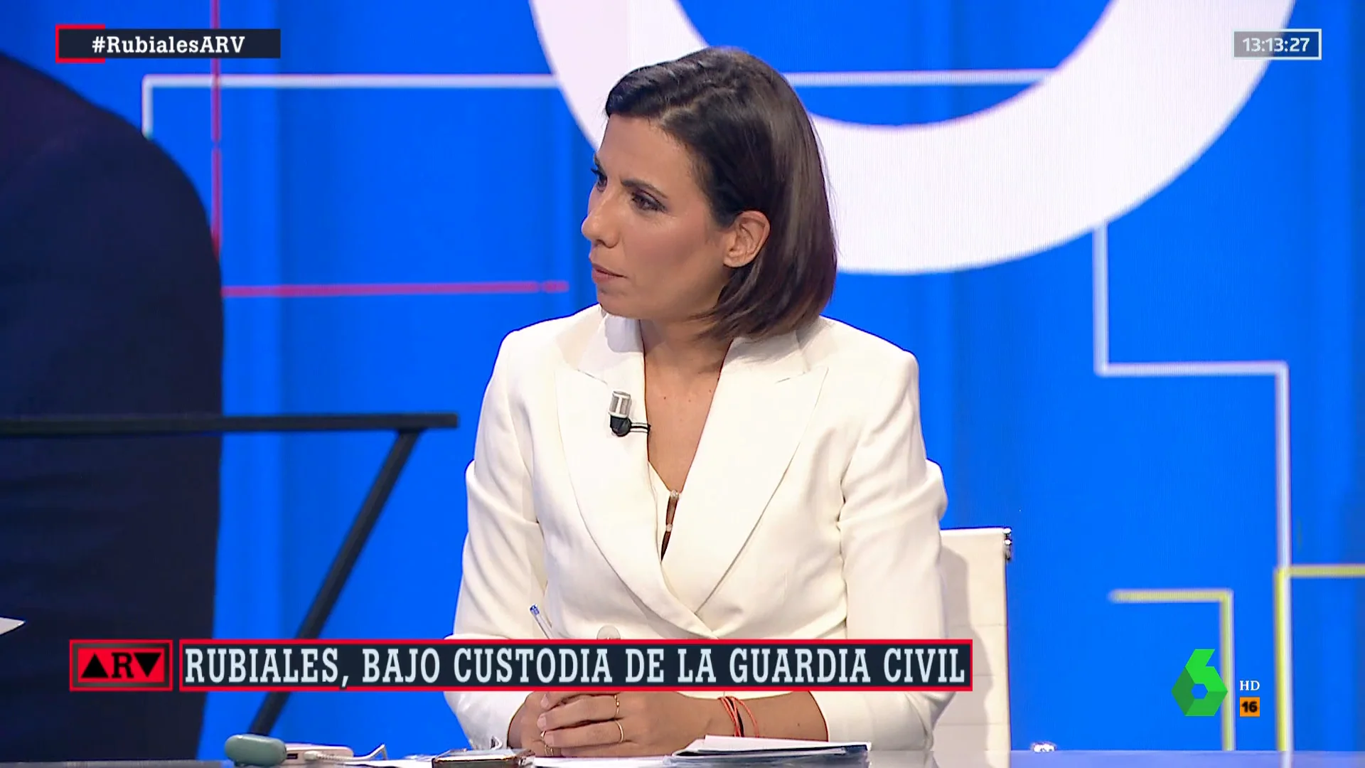Ana Pastor vuelo en el avión Rubiales