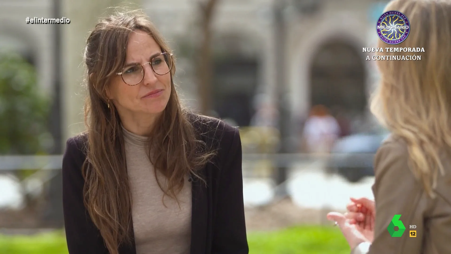 "Residentes de cardiología hacen un año de guardias y se vuelven a presentar al MIR para hacer otra especialidad", afirma Tamara Contreras, médica intensivista, que en esta entrevista de Andrea Ropero reclama regular las guardias de 24 horas.