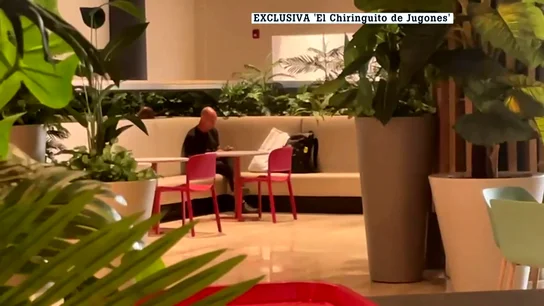 Rubiales, grabado en el aeropuerto de Punta Cana por laSexta Rubiales, grabado en el aeropuerto de Punta Cana por laSexta