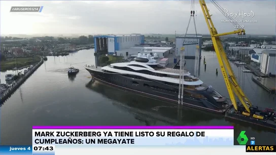 "Y eso que luego va siempre con la misma camiseta": la reacción de Alfonso Arús al yate de 300 millones de Mark Zuckerberg "Y eso que luego va siempre con la misma camiseta": la reacción de Alfonso Arús al yate de 300 millones de Mark Zuckerberg