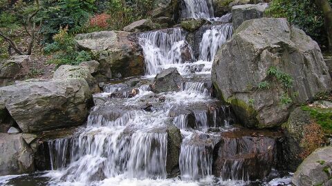 Cascada en Holland Park. Londres
