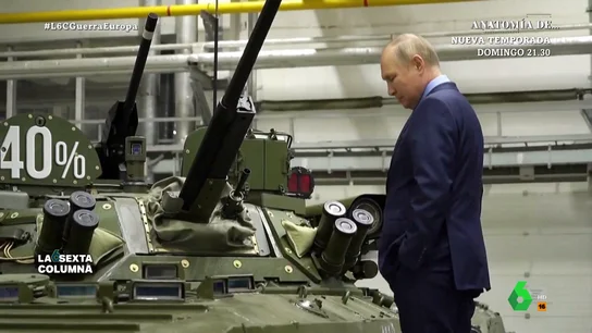Rusia, con más gasto militar que social por primera vez desde la URSS laSexta Columna analiza en este vídeo las iniciativas del Gobierno de Putin para incentivar a los soldados, en su mayoría de zonas humildes. Desde sueldos importantes hasta ayudas sociales que, sin embargo, no superan el gasto militar.