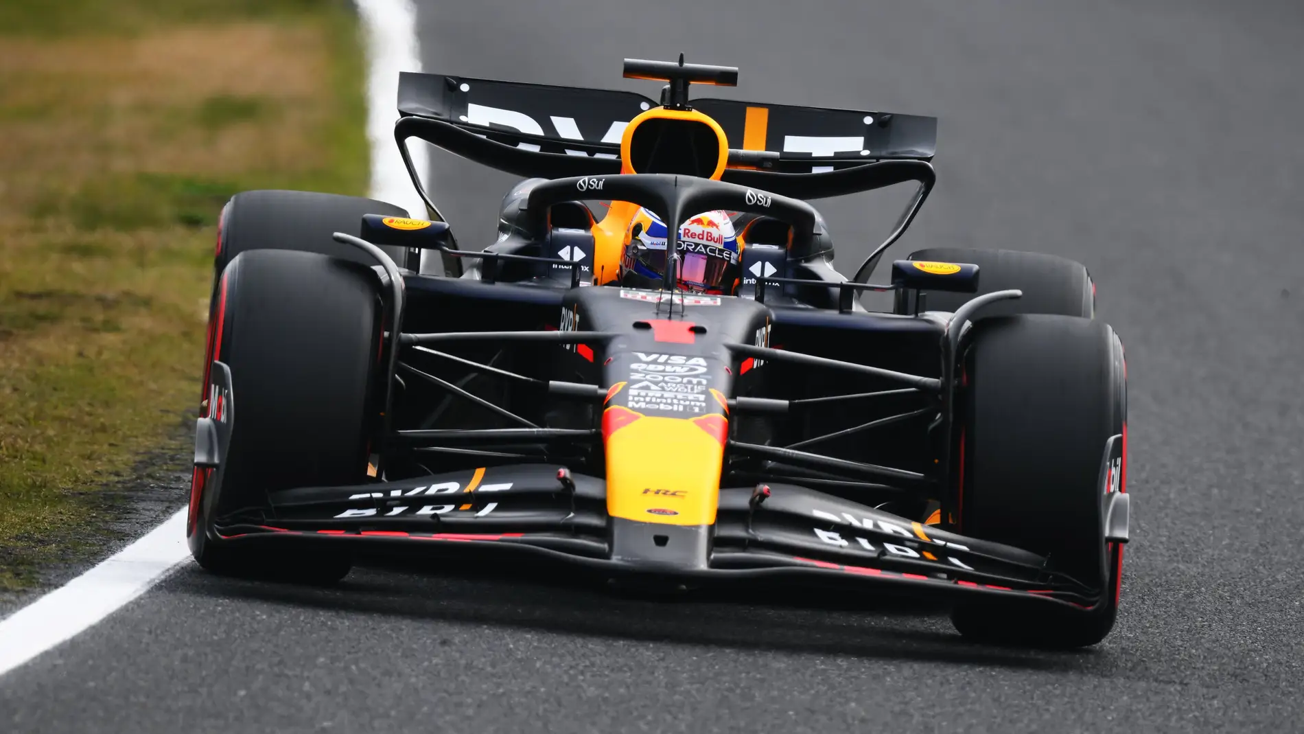 Max Verstappen y Red Bull mandan en casa de Honda