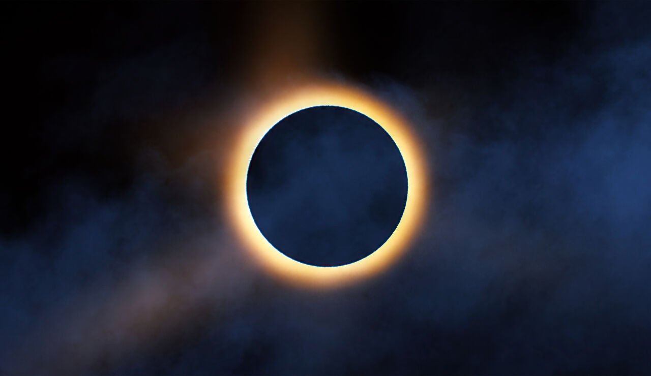 Eclipse solar total