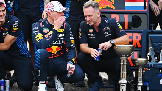 Max Verstappen y Christian Horner Max Verstappen y Christian Horner