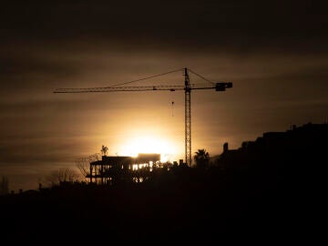 Imagen de archivo de un edificio en construcci&oacute;n en San Sebasti&aacute;n. 