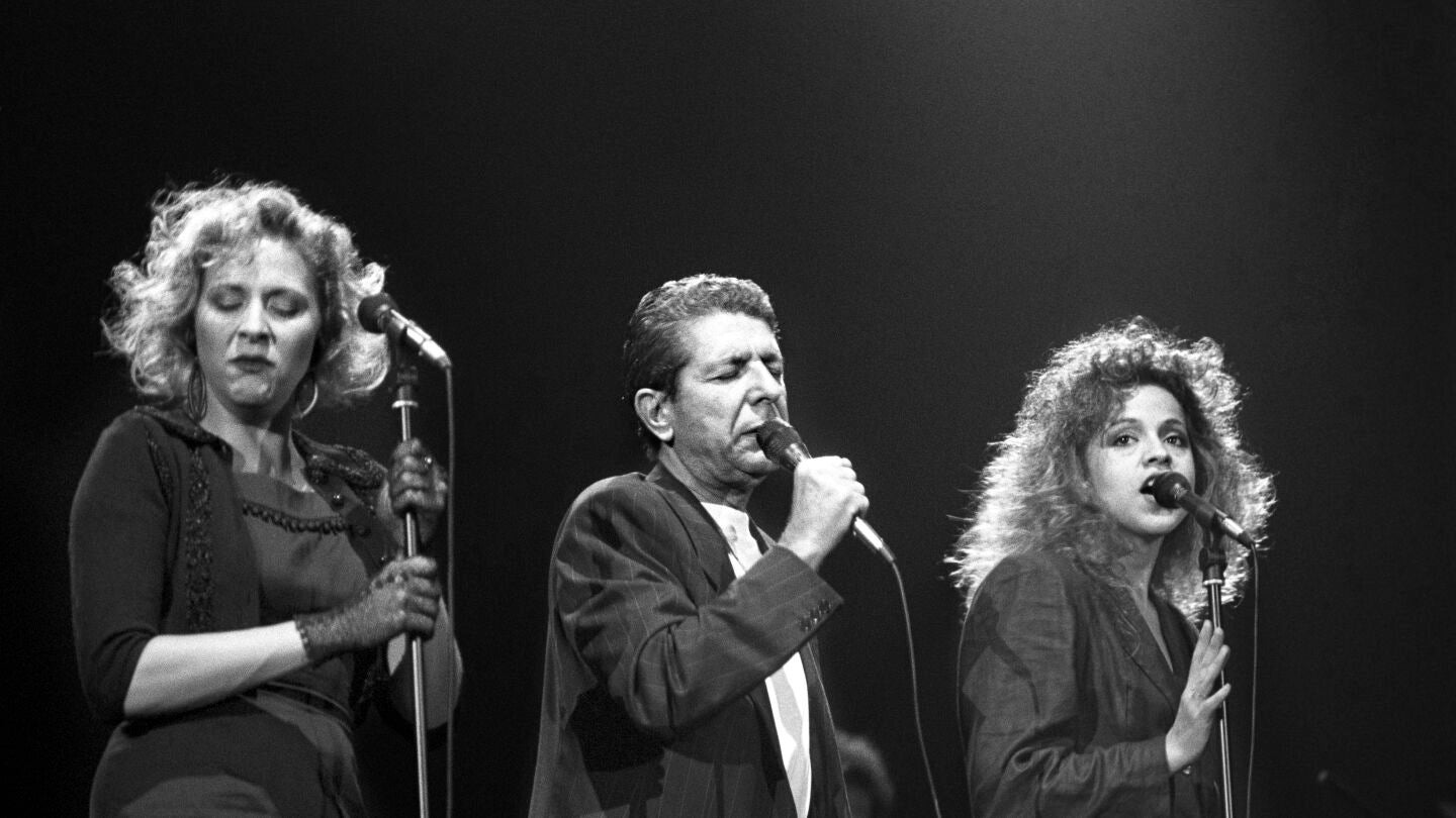 Leonard Cohen, en 1988, en el Palacio de los Deportes de la Comunidad de Madrid