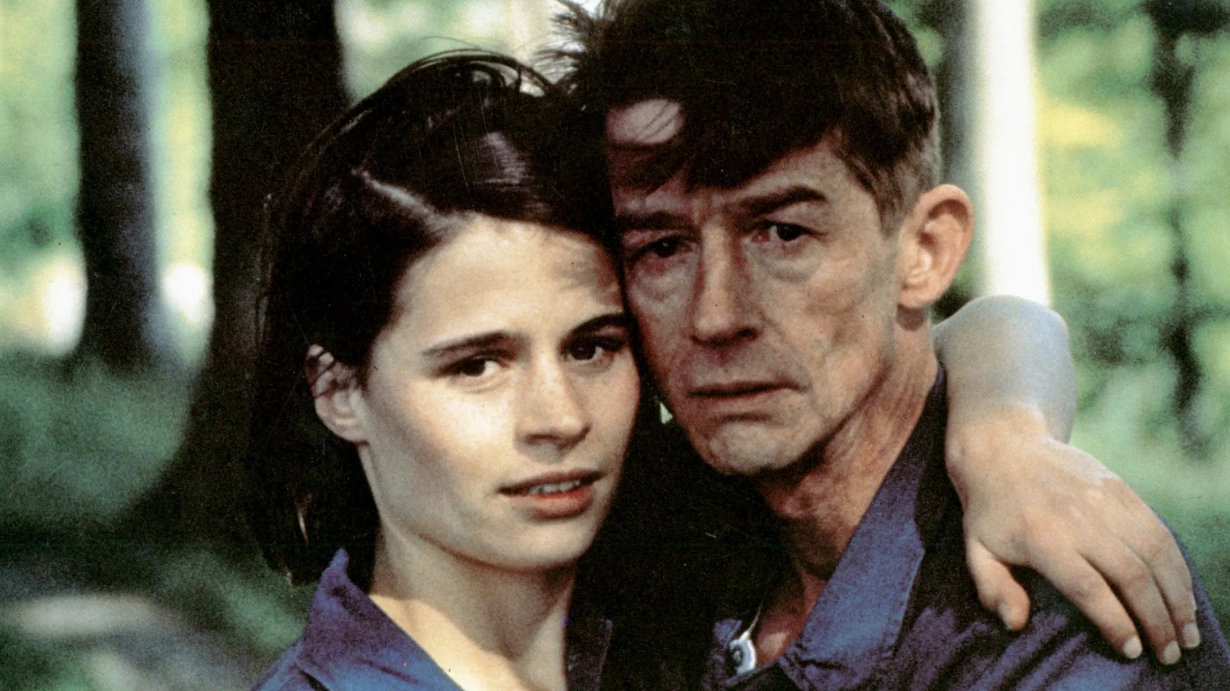 Julia (Suzanna Hamilton) y Winston Smith (John Hurt) en la adaptación de '1984' estrenada en 1984.