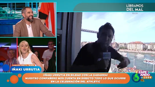 La confusión de Iñaki Urrutia al paso de la gabarra por la ría del Nervión: "Aquí se oyen 200 canciones diferentes..." La confusión de Iñaki Urrutia al paso de la gabarra por la ría del Nervión: "Aquí se oyen 200 canciones diferentes..."