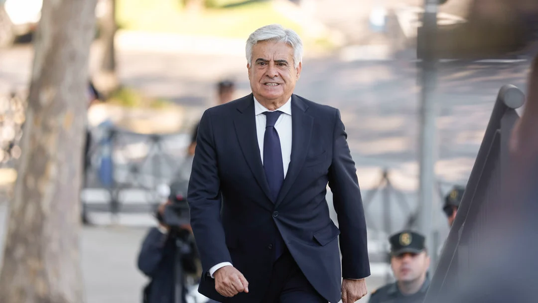 La juez imputa a Pedro Rocha en la causa sobre presunta corrupción en la RFEF durante la gestión de Rubiales