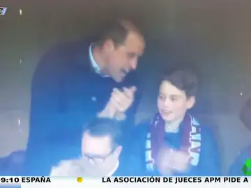 El príncipe Guillermo y su hijo Jorge asisten juntos a un partido de fútbol tras el anuncio de cáncer de Kate Middleton