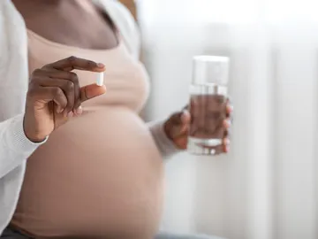 mujer embarazada mujer embarazada