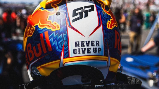 El casco de Sergio Pérez El casco de Sergio Pérez