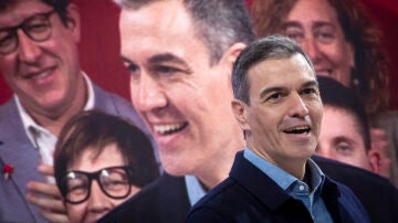 El presidente del Gobierno, Pedro Sánchez, durante un acto electoral en San Sebastián