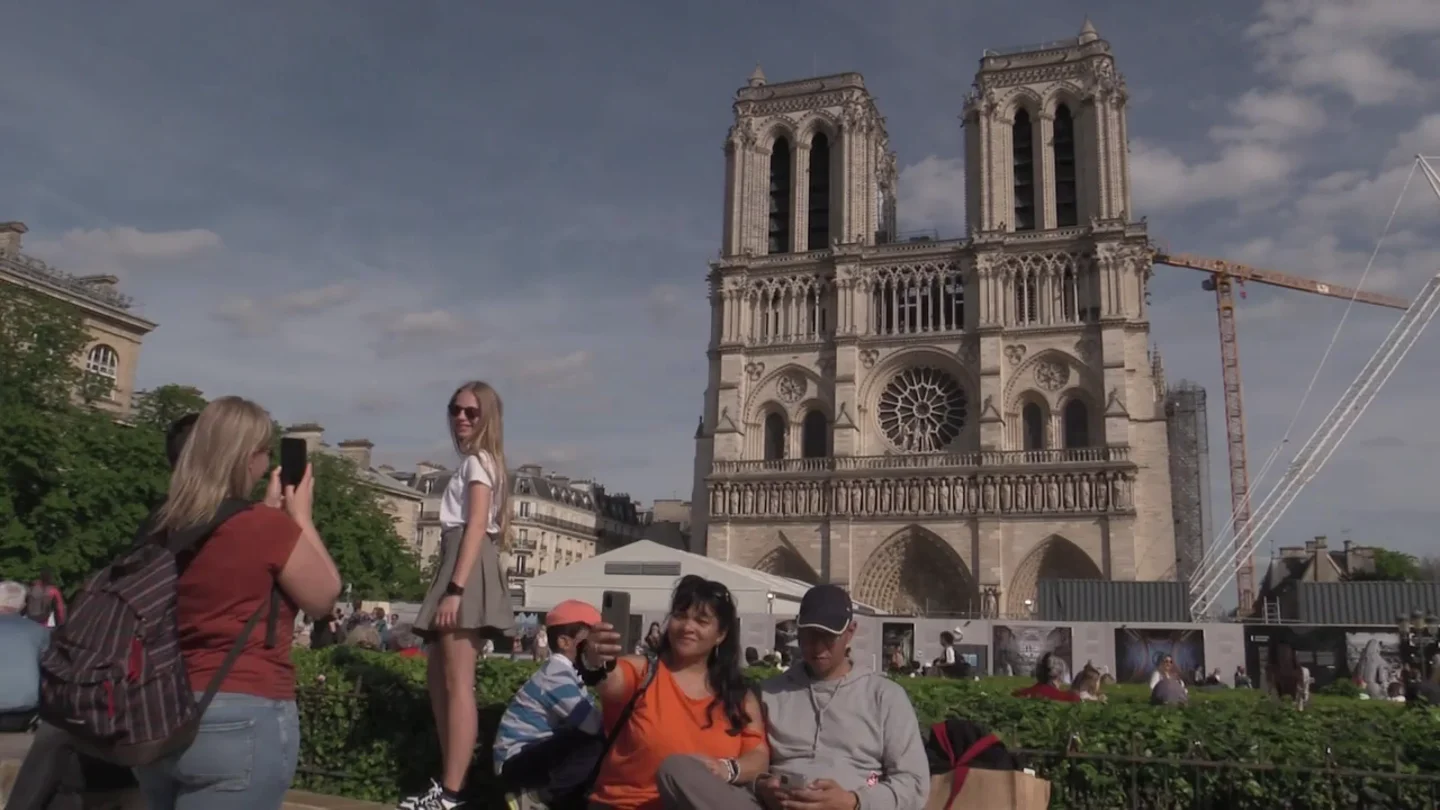 Notre Dame resurge de sus cenizas cinco años después del terrible incendio Notre Dame resurge de sus cenizas cinco años después del terrible incendio