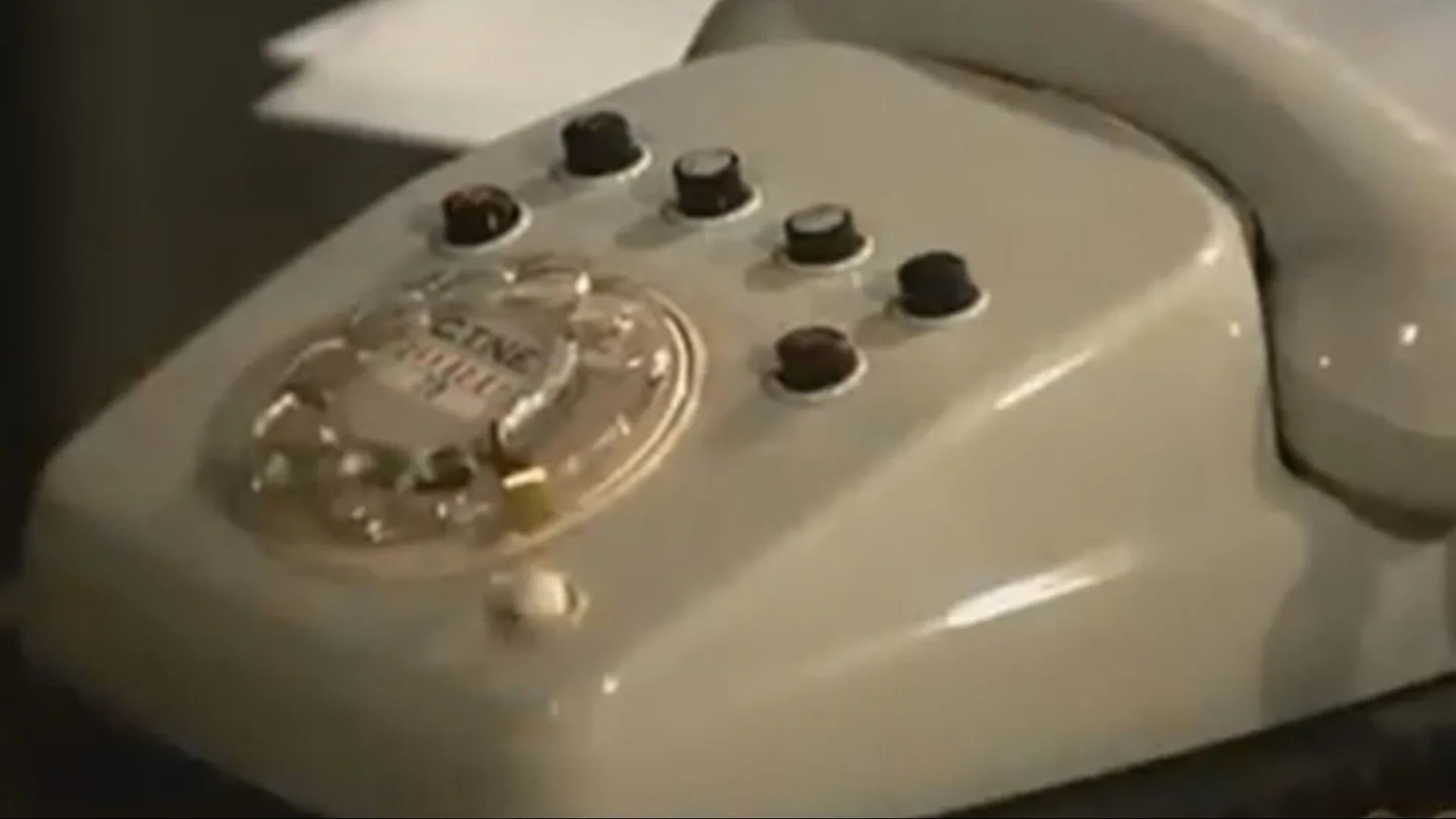 Un siglo con teléfonos Un siglo con teléfonos
